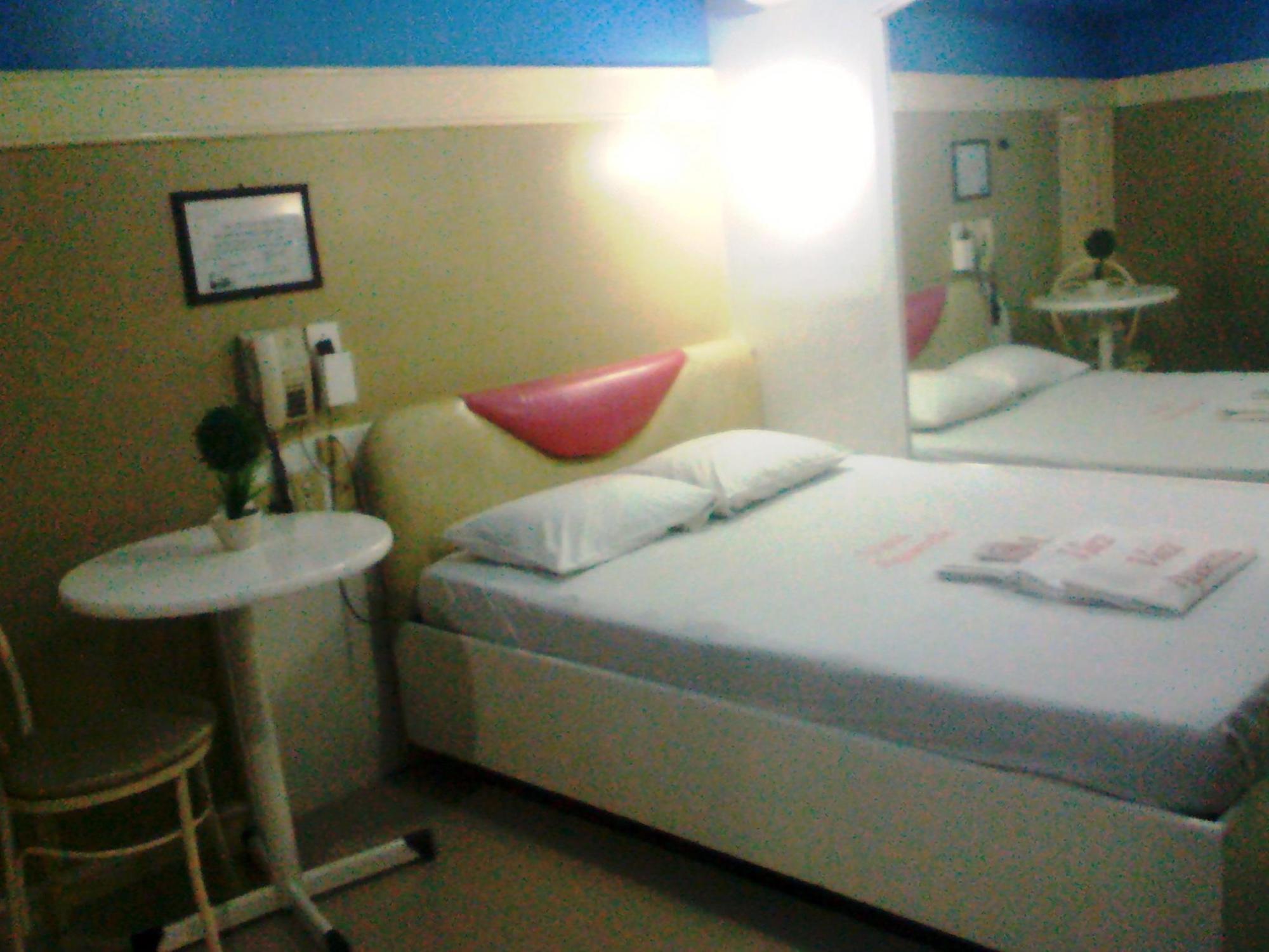 Vista Apartelle Makati City Extérieur photo
